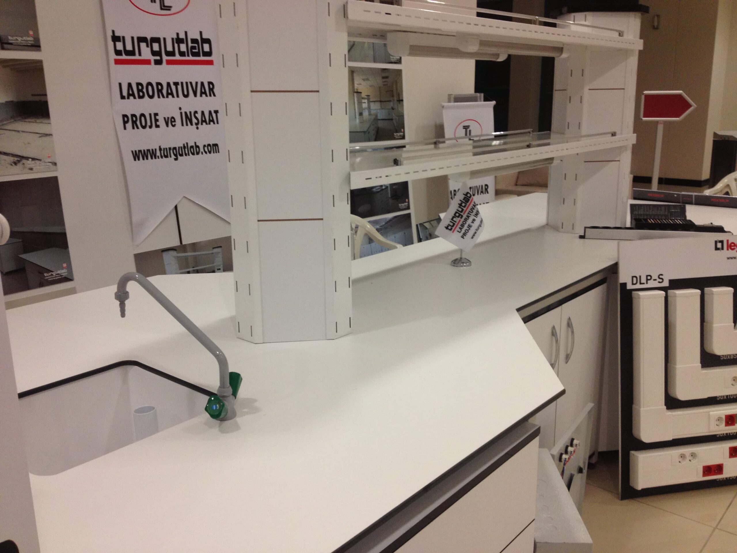 Turgut Lab 2014 Stand